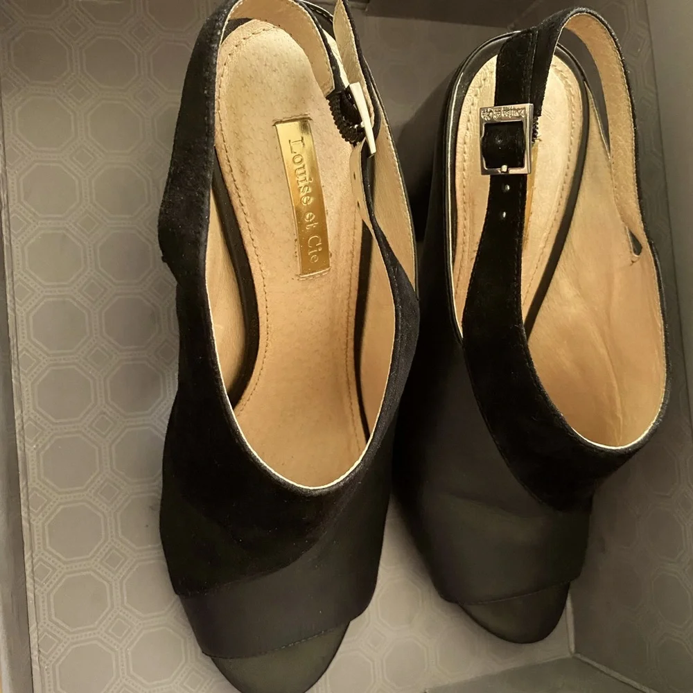 Louise et Cie black platform heel with ankle strap